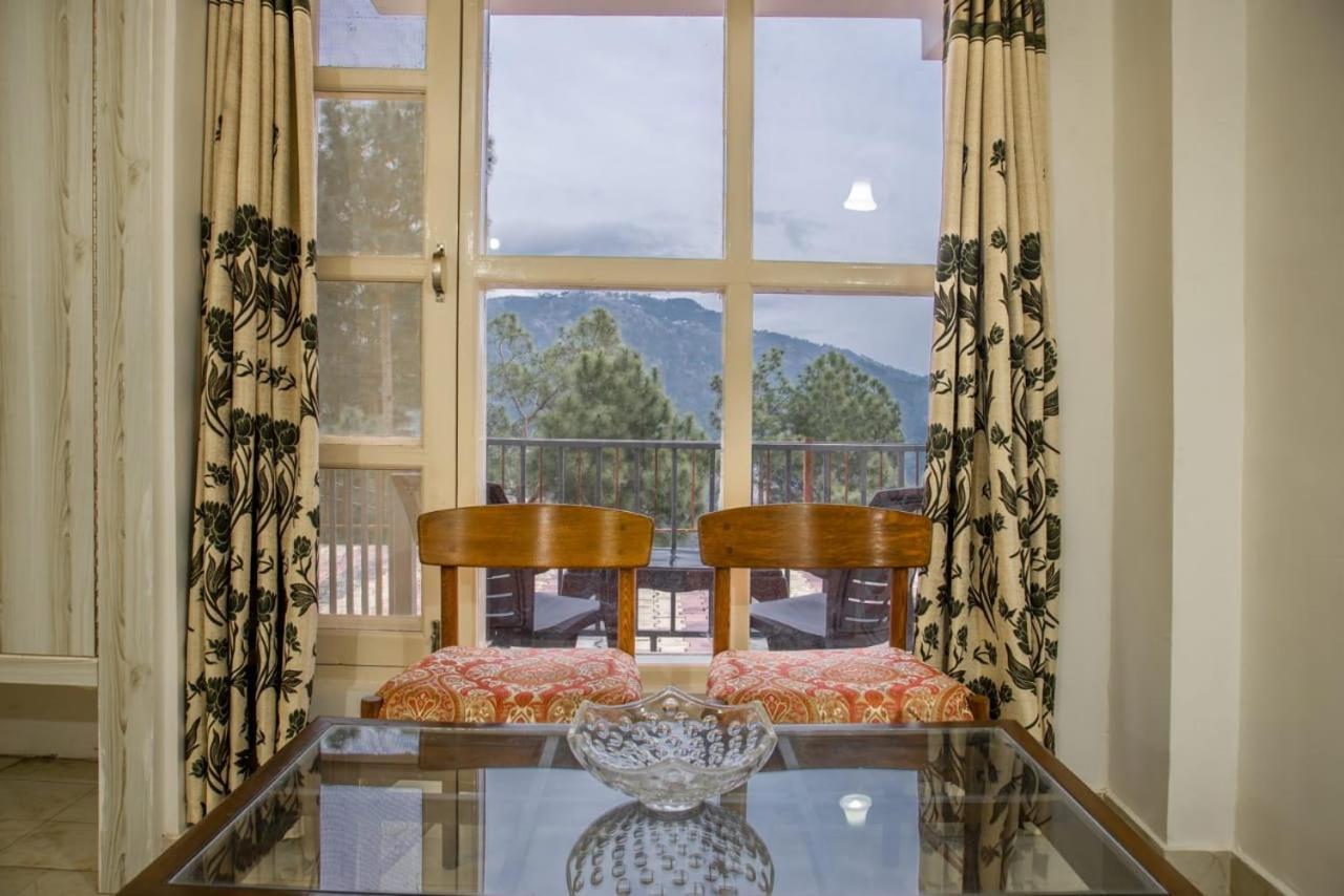 The Western Heights I Serviced Apartments I Pvt Balcony I Lift I Peacefull Area I Family Accomodation I Kasauli I By Exotic Stays Eksteriør billede