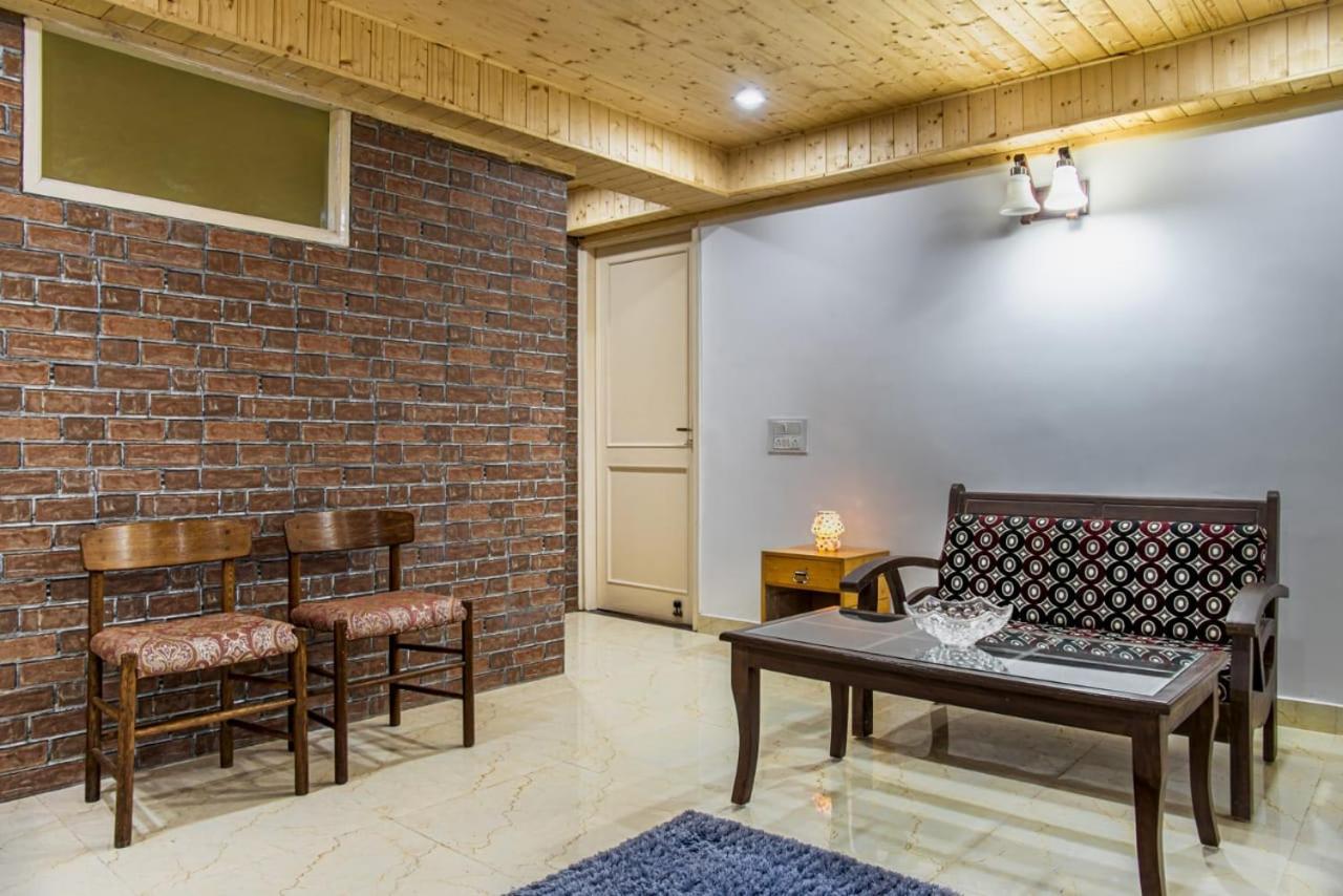 The Western Heights I Serviced Apartments I Pvt Balcony I Lift I Peacefull Area I Family Accomodation I Kasauli I By Exotic Stays Eksteriør billede