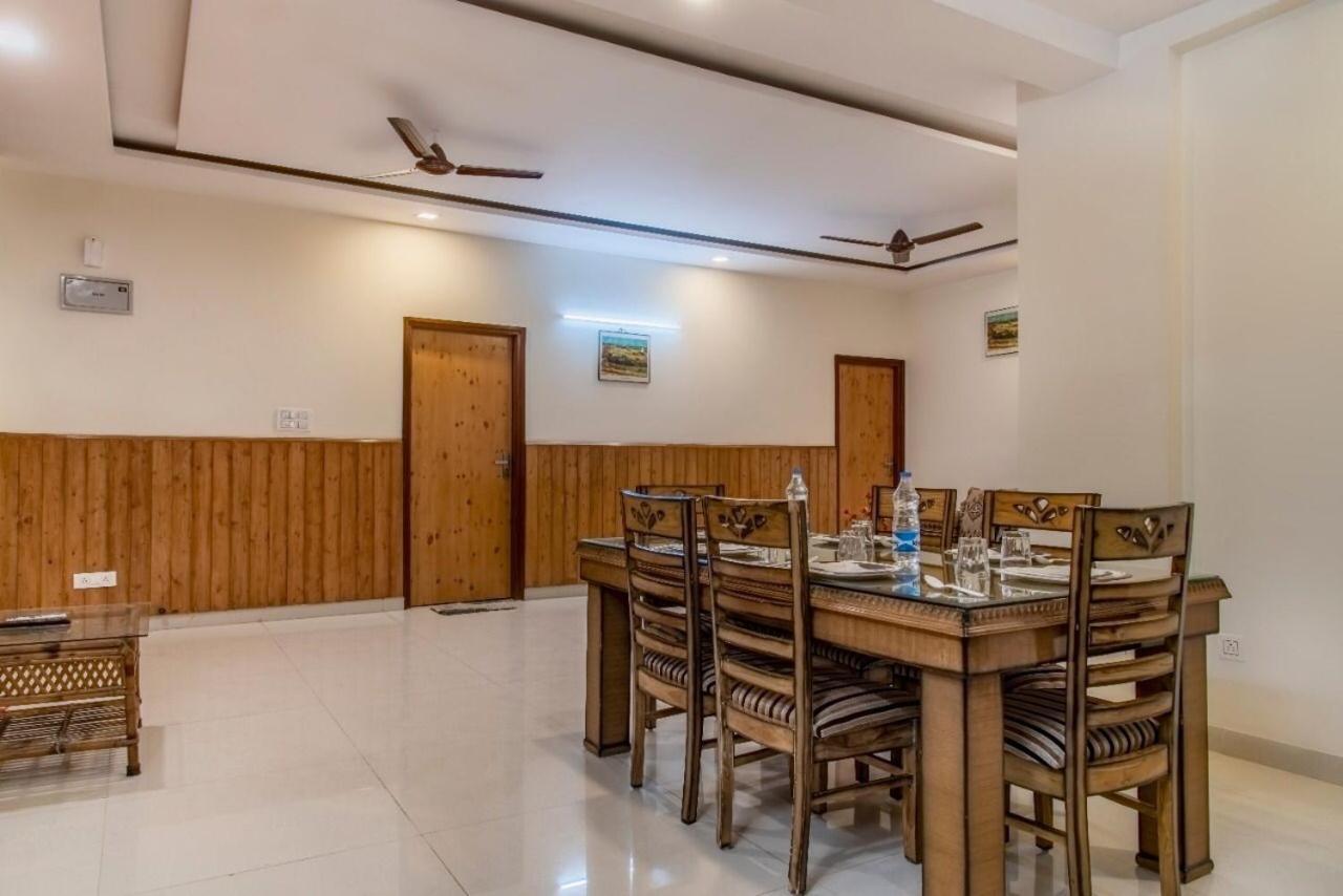 The Western Heights I Serviced Apartments I Pvt Balcony I Lift I Peacefull Area I Family Accomodation I Kasauli I By Exotic Stays Eksteriør billede